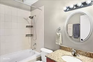 4545 S Drexel Blvd, Chicago, IL 60653 - Photo 8