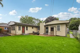 607 Wallace Ave, Morris, IL 60450 - Photo 28