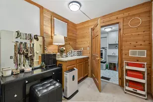 607 Wallace Ave, Morris, IL 60450 - Photo 16