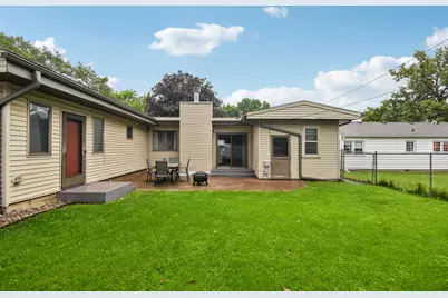 607 Wallace Avenue, Morris, IL 60450 - Photo 30