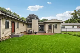 607 Wallace Ave, Morris, IL 60450 - Photo 30