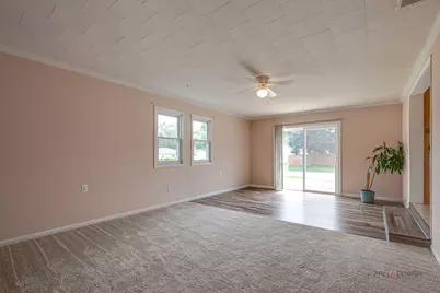 741 Franklin Avenue, Winthrop Harbor, IL 60096 - Photo 12