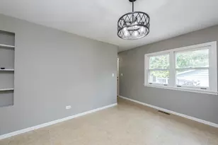 1915 Joppa Ave, Zion, IL 60099 - Photo 10