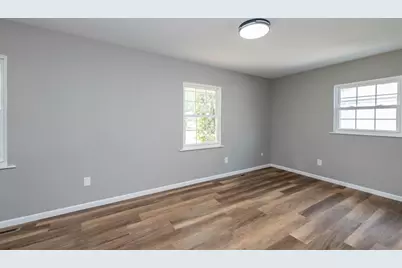 1915 Joppa Avenue, Zion, IL 60099 - Photo 12