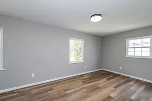 1915 Joppa Ave, Zion, IL 60099 - Photo 12