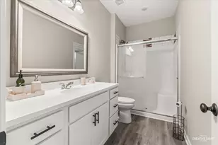 477 S Preston St, Cortland, IL 60112 - Photo 8