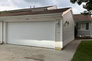 337 E Roland Dr, Glendale Heights, IL 60139 - Photo 2