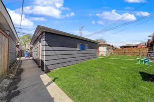 2206 N Kostner Ave, Chicago, IL 60639 - Photo 24