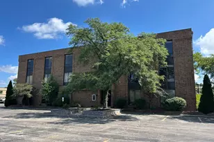 6825 Hobson Valley Dr, Woodridge, IL 60517 - Photo 1