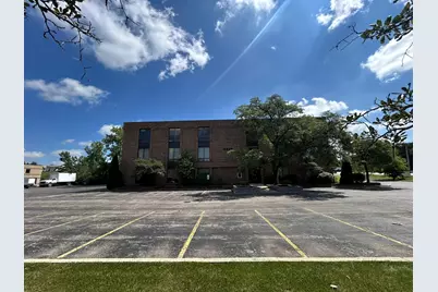 6825 Hobson Valley Drive, Woodridge, IL 60517 - Photo 10