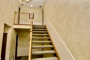 1047 Auburn Ln, Buffalo Grove, IL 60089 - Photo 18