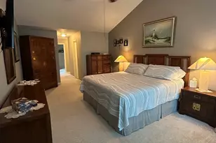 211 Village Dr, Mount Prospect, IL 60056 - Photo 10