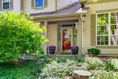 7510 Clarewood Lane, Gurnee, IL 60031 - Photo 2