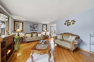 17958 State Line Ave, Lansing, IL 60438 - Photo 4