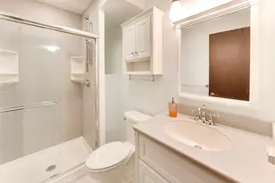 4500 Sundance Ct, Hoffman Estates, IL 60192 - Photo 32