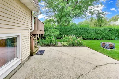 4500 Sundance Court, Hoffman Estates, IL 60192 - Photo 40