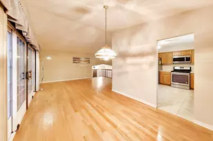4500 Sundance Ct, Hoffman Estates, IL 60192 - Photo 10