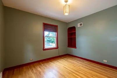 8024 S Christie Avenue, Lyons, IL 60534 - Photo 18