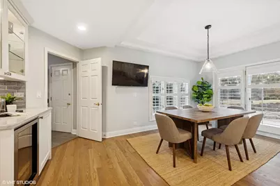 1604 Burr Ridge Club, Burr Ridge, IL 60527 - Photo 10