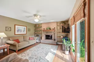 457 N Stark Dr, Palatine, IL 60074 - Photo 10