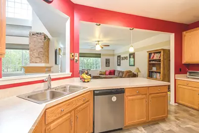 2320 Stonegate Road, Algonquin, IL 60102 - Photo 12
