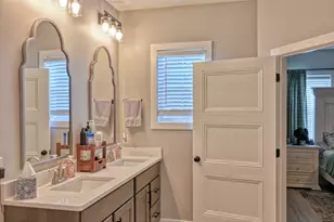 413 S Broadway, Orangeville, IL 62939 - Photo 26