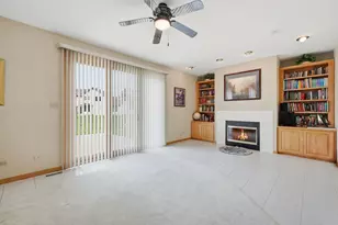 634 Primrose Cir, Matteson, IL 60443 - Photo 16