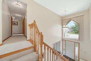 634 Primrose Cir, Matteson, IL 60443 - Photo 6