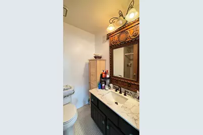 200 Brookside Lane #D, Willowbrook, IL 60527 - Photo 18