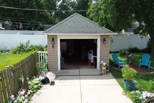 1280 S Cora St, Des Plaines, IL 60018 - Photo 2