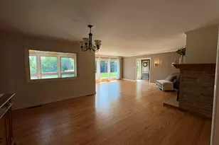 17W163 Oak Ln, Bensenville, IL 60106 - Photo 8