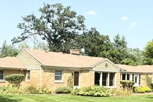 17W163 Oak Ln, Bensenville, IL 60106 - Photo 1