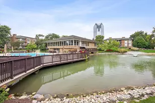 5 Oak Brook Club Dr, Oak Brook, IL 60523 - Photo 26