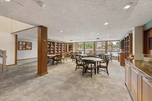 5 Oak Brook Club Dr, Oak Brook, IL 60523 - Photo 22