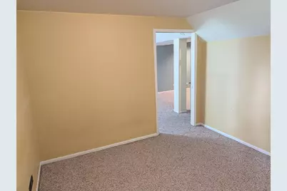 843 E Princeton Circle #843, Island Lake, IL 60042 - Photo 32