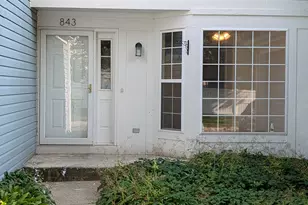 843 E Princeton Cir, Island Lake, IL 60042 - Photo 2