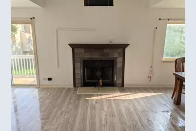 843 E Princeton Circle #843, Island Lake, IL 60042 - Photo 10