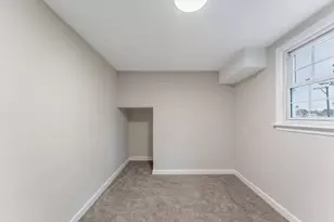 566 Hirsch Ave, Calumet City, IL 60409 - Photo 8