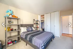 1460 N Sandburg Terrace, Chicago, IL 60610 - Photo 12