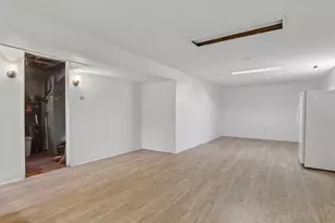 6512 102nd Pl, Chicago Ridge, IL 60415 - Photo 10