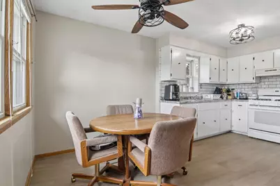 6512 102nd Place, Chicago Ridge, IL 60415 - Photo 4