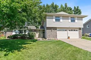 31 S Salem Dr, Schaumburg, IL 60193 - Photo 1