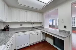 155 N Harbor Dr, Chicago, IL 60601 - Photo 12