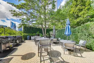 155 N Harbor Dr, Chicago, IL 60601 - Photo 34
