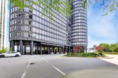 155 N Harbor Drive #2007, Chicago, IL 60601 - Photo 2