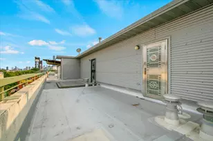 2241 S Archer Ave, Chicago, IL 60616 - Photo 16