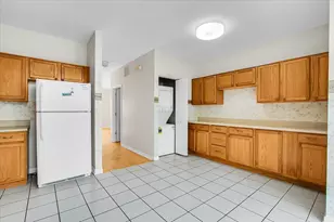 2241 S Archer Ave, Chicago, IL 60616 - Photo 8