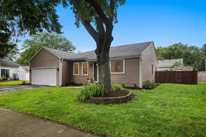 2690 Crosscreek Court, Aurora, IL 60502 - Photo 2