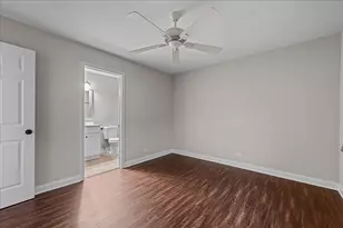 2690 Crosscreek Ct, Aurora, IL 60502 - Photo 22