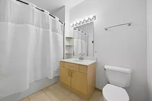 2045 W Concord Pl, Chicago, IL 60647 - Photo 14